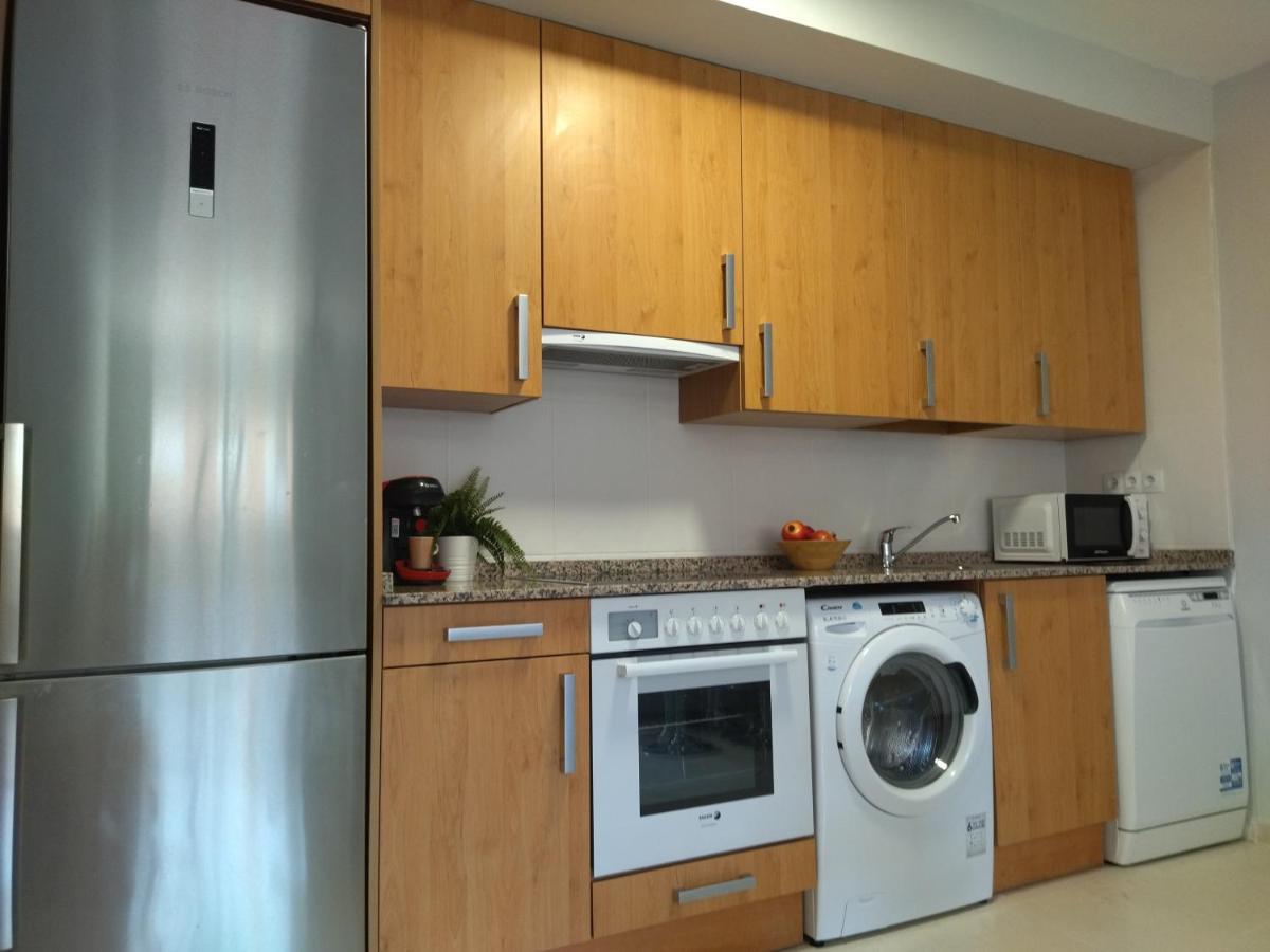 Carme Apartment Hospitalet De L'Infant Luaran gambar