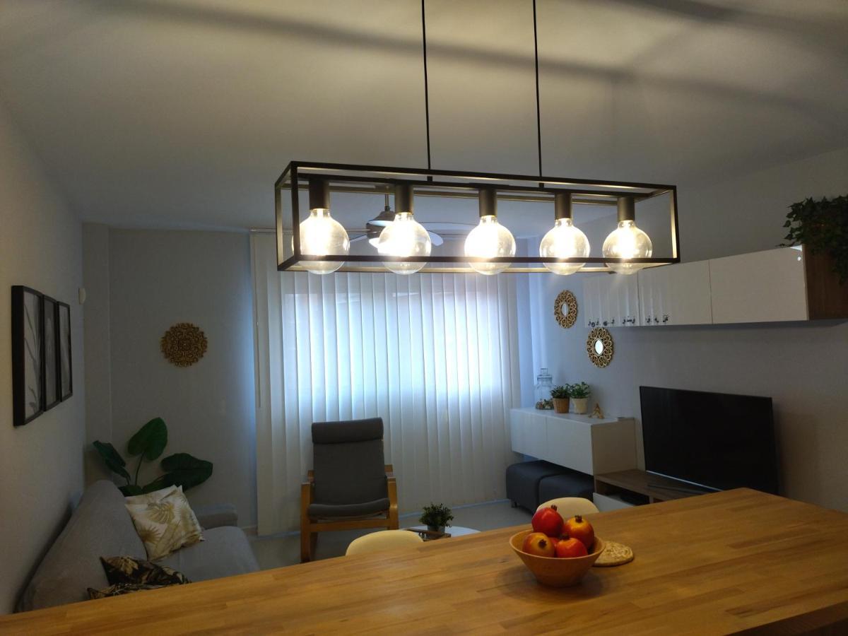 Carme Apartment Hospitalet De L'Infant Luaran gambar