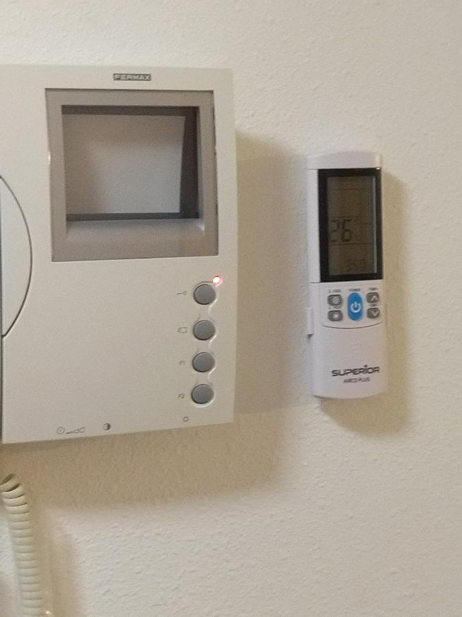 Carme Apartment Hospitalet De L'Infant Luaran gambar