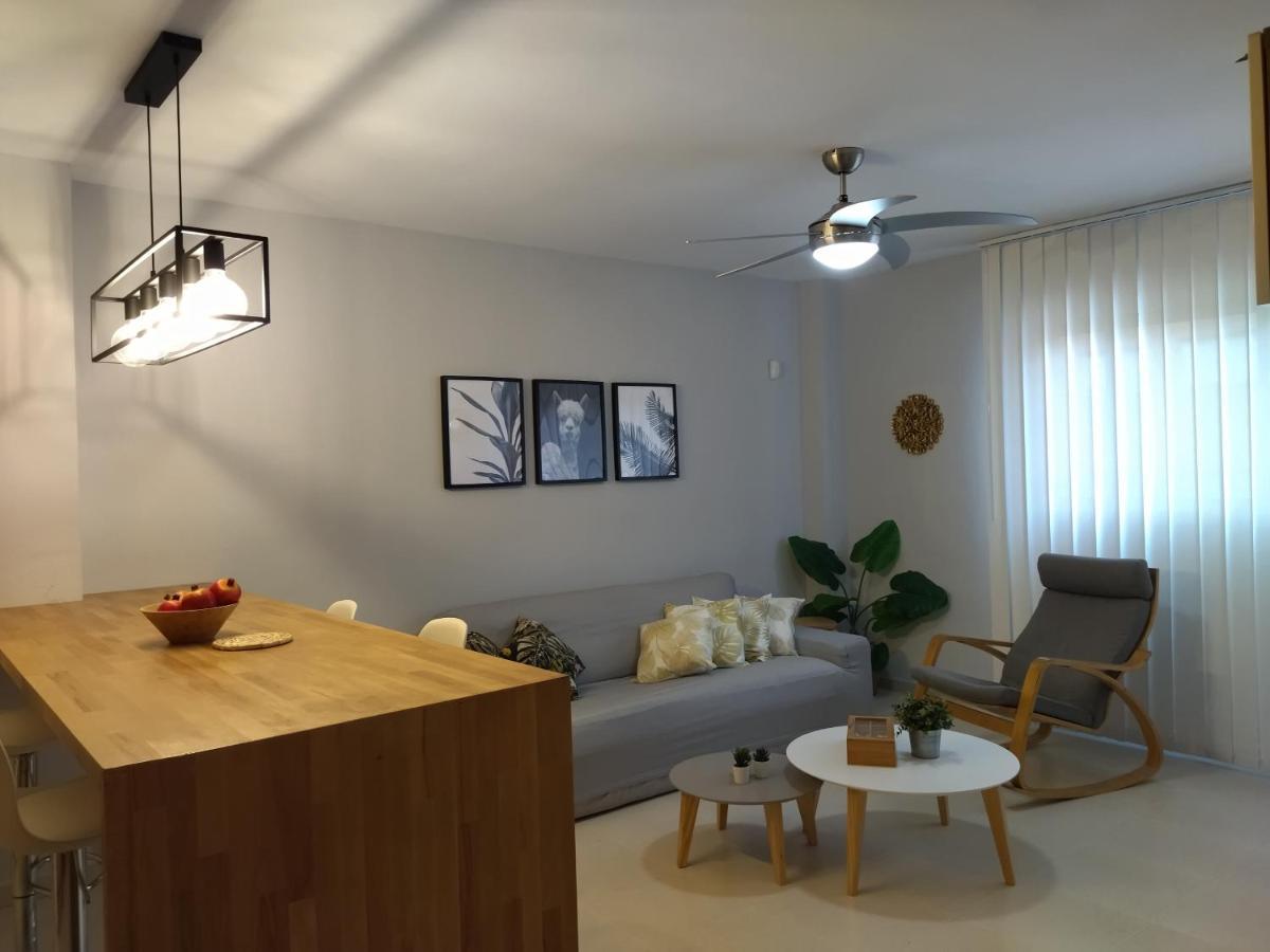 Carme Apartment Hospitalet De L'Infant Luaran gambar